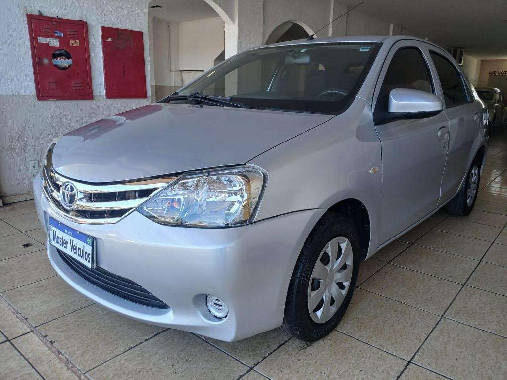 Toyota Etios 2015