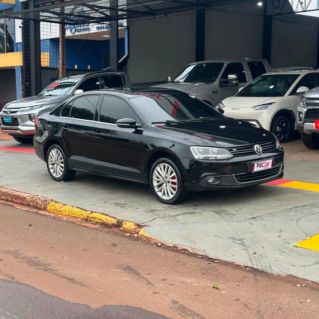 Volkswagen Jetta JETTA Highline 2.0 TSI 16V 4p Tiptronic 2014