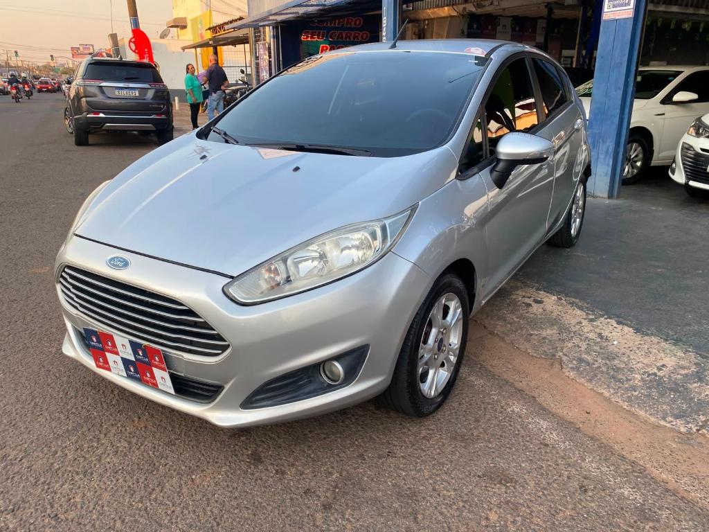 Ford Fiesta Fiesta SE 1.6 16V Flex 5p 2014