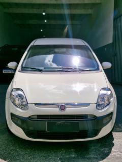 Foto do veículo Fiat Punto 1.6 E.torq Flex Essence