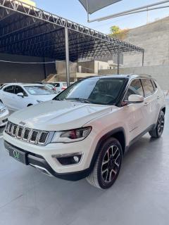 Foto do veículo Jeep Compass Limited 2.0 4x4 Diesel 16v Aut.