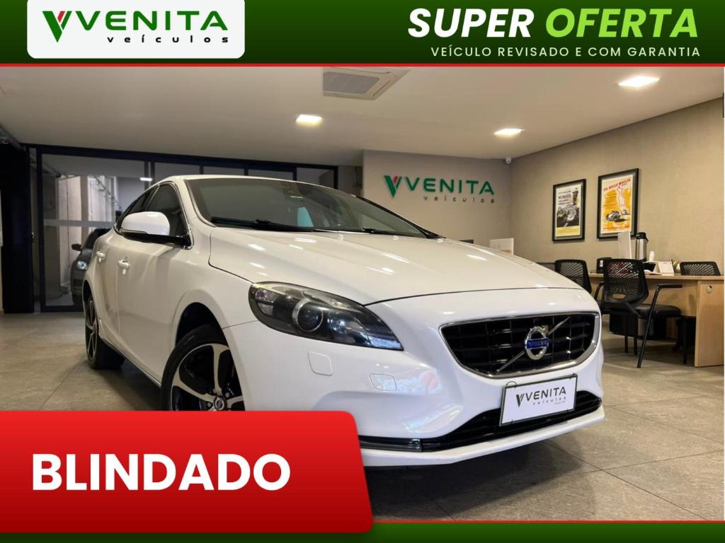 Volvo V40 2.0 2014