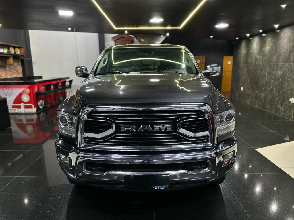 Ram 2500 2500 LARAMIE  6.7 TDI  CD 4x4 Diesel 2018