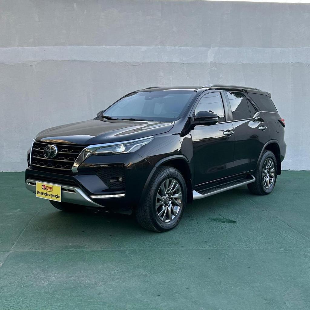 Toyota Sw4 Hilux SW4 SRX 4x4 2.8 TDI 16V Dies. Aut. 2021