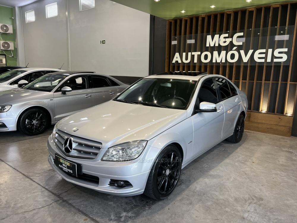 Mercedes-Benz C 180 1.6 CLASSIC KOMPRESSOR SPECIAL GASOLINA 4P AUTOMÁTICO 2010