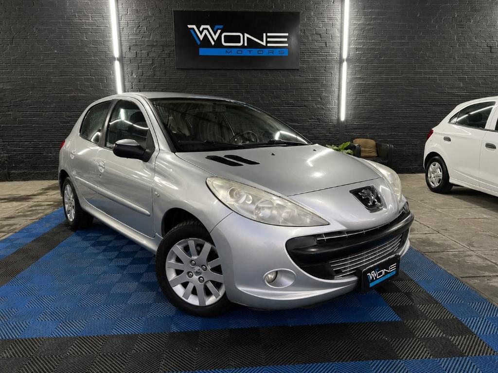 Peugeot 207 2011