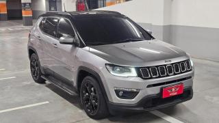 Foto do veículo Jeep Compass Longitude 2.0 4x2 Flex 16v Aut.