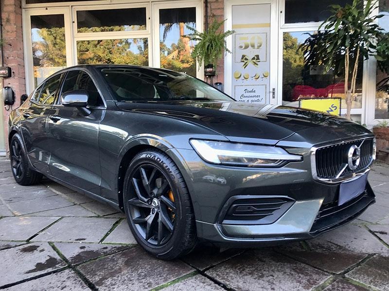 Volvo S60 S60 T-4 MOMENTUM 2.0 190cv 4p 2020