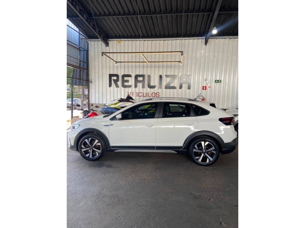Volkswagen Nivus 1.0 200 TSI TOTAL FLEX HIGHLINE AUTOMÁTICO 2024