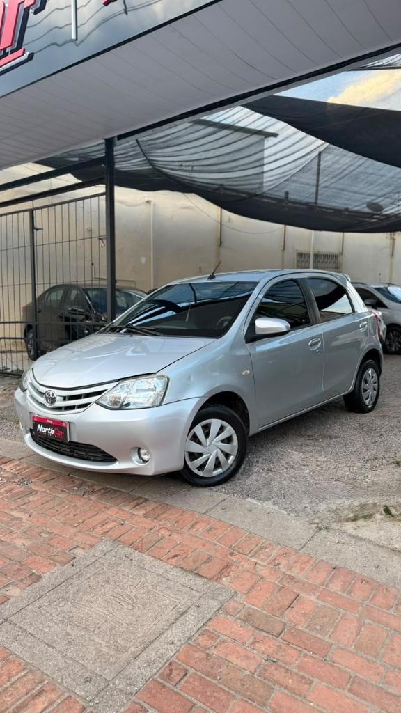 Toyota Etios 1.3 X 16V FLEX 4P MANUAL 2017