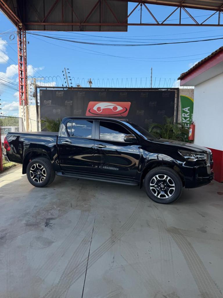 Toyota Hilux 2024