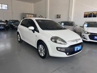 Foto do veículo Fiat Punto 1.6 E.torq Flex Essence