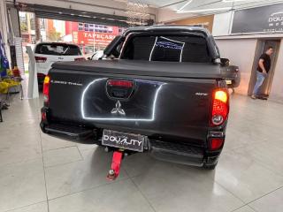 Foto do veículo Mitsubishi L200 Triton 2.4 Flex Hls