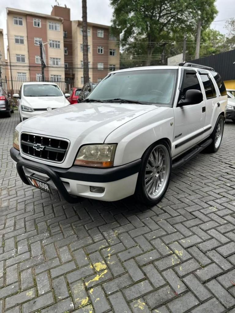 Chevrolet Blazer 2.4 Std 2001