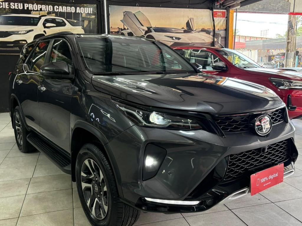 Toyota Sw4 2.8 Tdi Srx Platinum Auto 4wd 2024