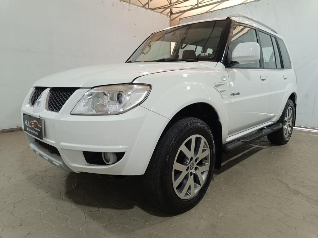 Mitsubishi Pajero Pajero TR4 2.0/ 2.0 Flex 16V 4x4 Aut. 2014