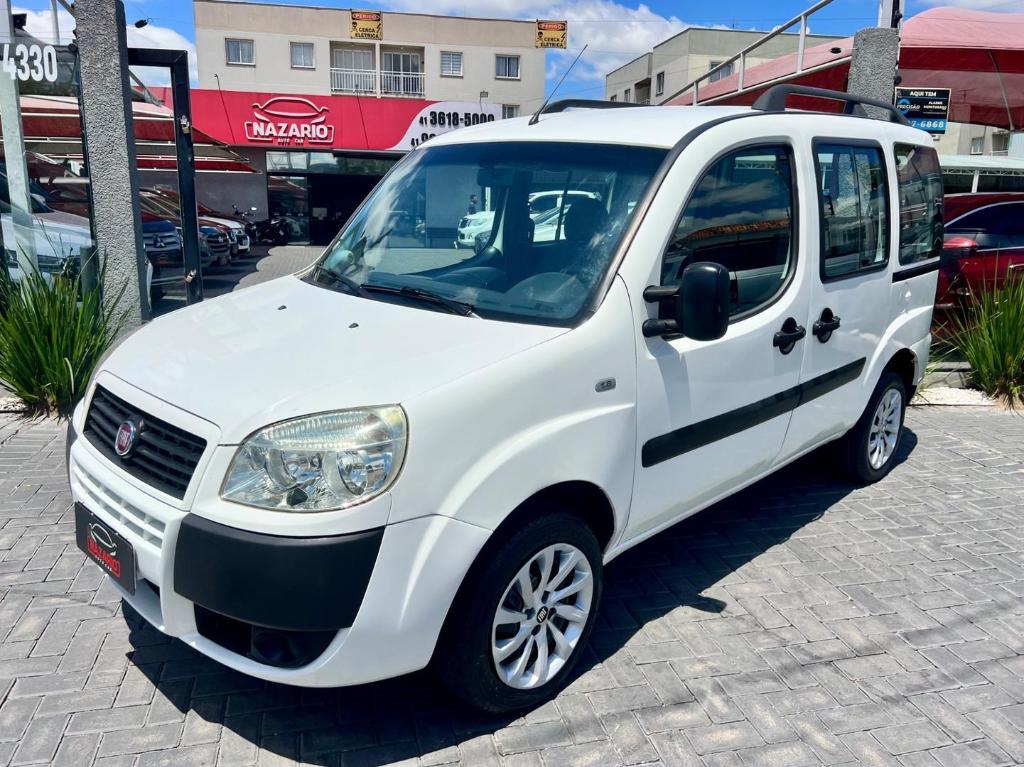 Fiat Doblo ESSENCE 1.8 16V FLEX 7L 2021