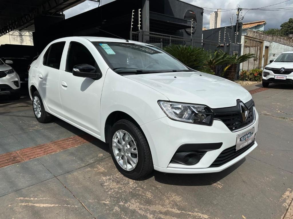 Renault Logan LOGAN Zen Flex 1.0 12V 4p Mec. 2025