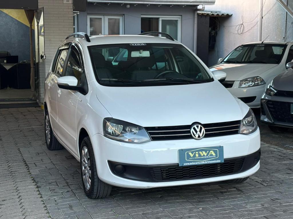 Volkswagen Spacefox SPACEFOX 1.6/ 1.6 Trend Total Flex 8V 5p 2014