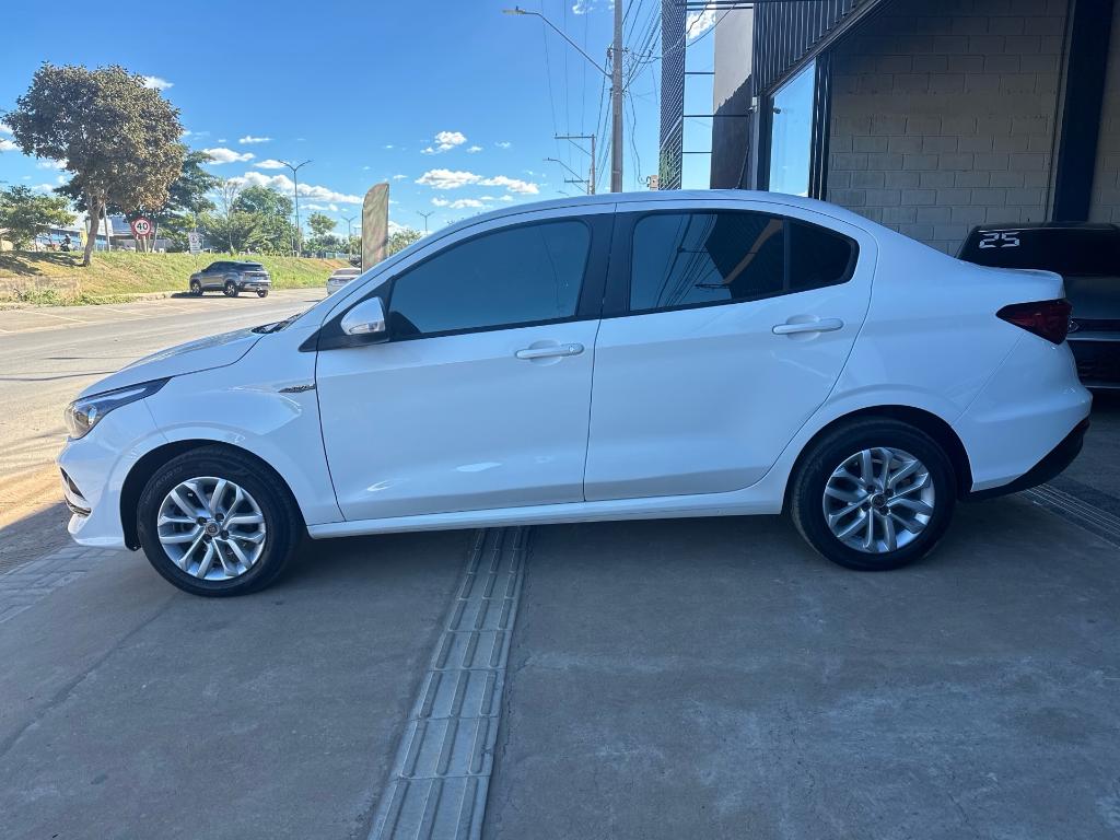 Fiat Cronos 1.3 FIREFLY FLEX DRIVE CVT 2020