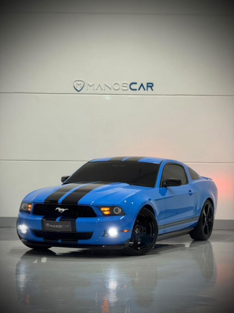 Ford Mustang Mustang 3.8 V6 2011
