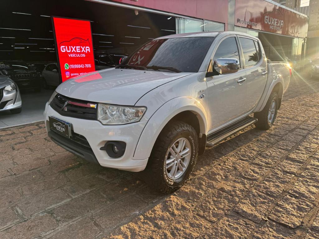 Mitsubishi L200 2014