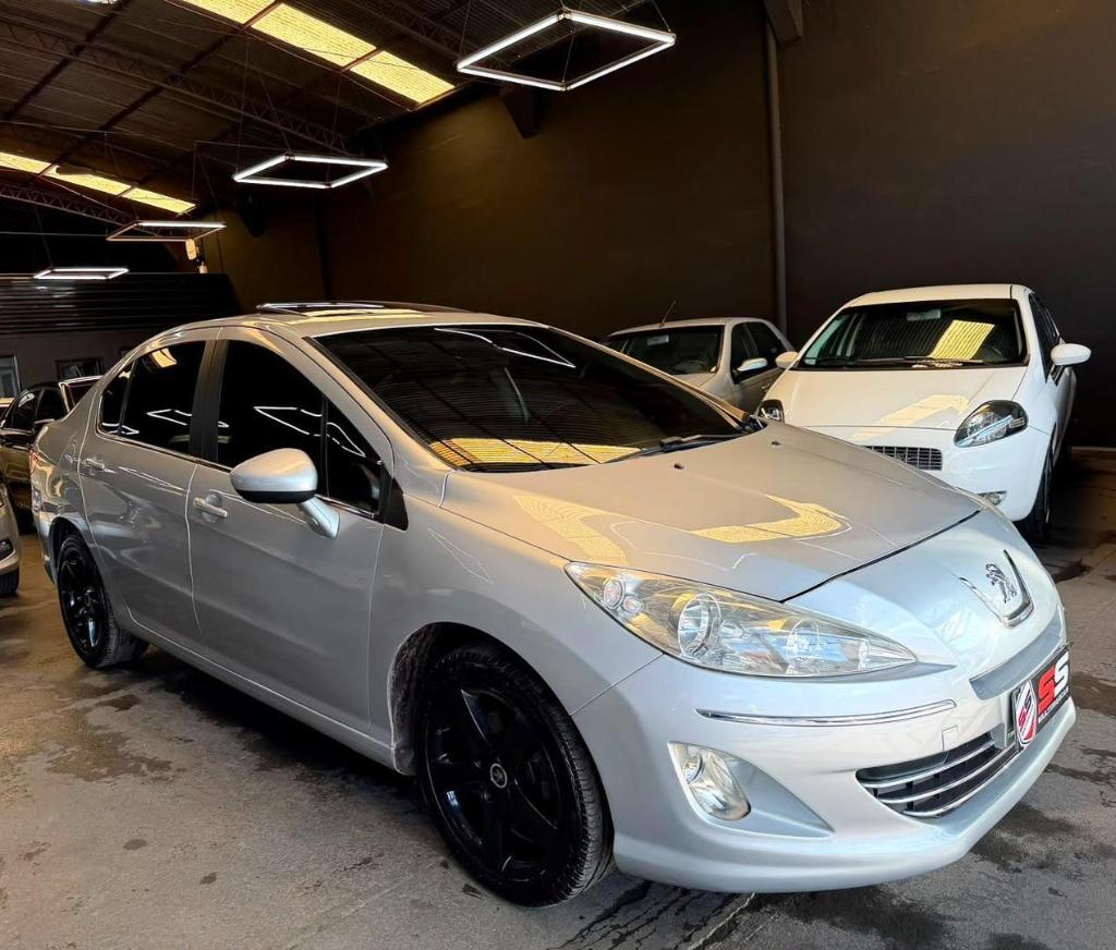 Peugeot 408 2011