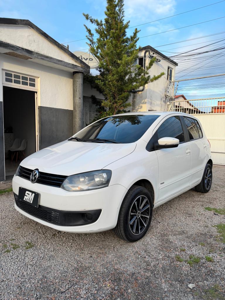 Volkswagen Fox Fox 1.6 Mi Total Flex 8V 5p 2014