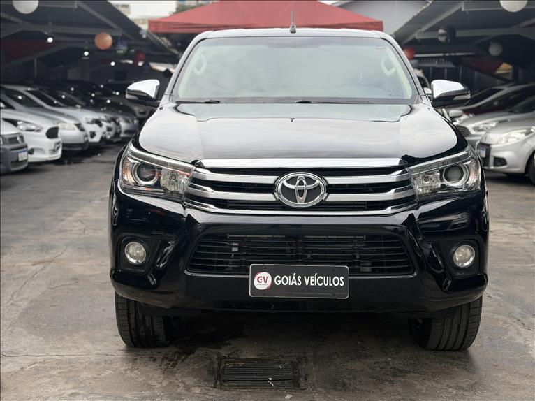 Toyota Hilux Hilux CD SRX 4x4 2.8 TDI 16V Diesel Aut. 2016