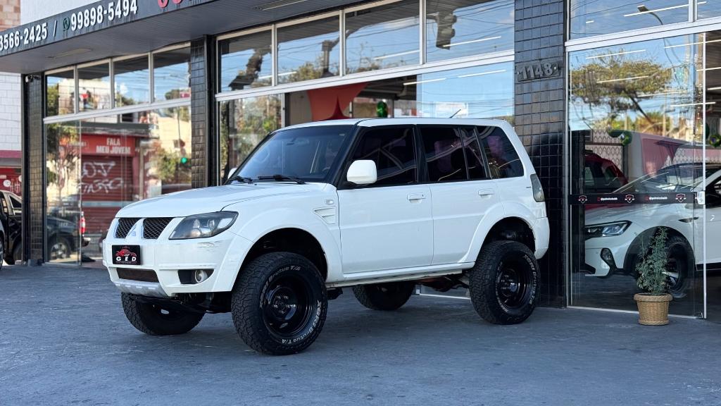 Mitsubishi Pajero 2011