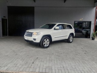 Foto do veículo Jeep Grand Cherokee Laredo 3.6 4x4 V6 Aut.