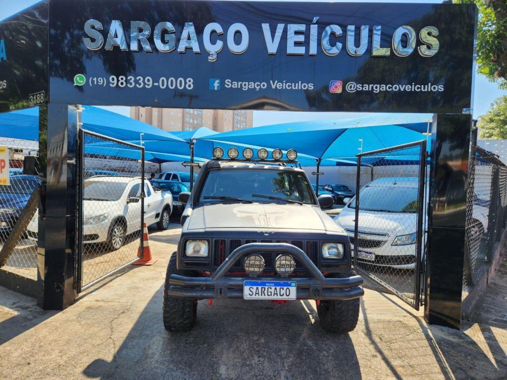 Jeep Cherokee SPORT 2.5 TD MT 2000