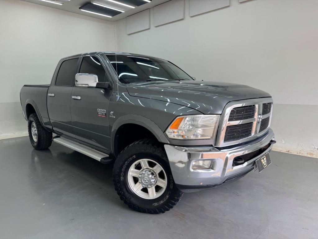 Ram 2500 2500 LARAMIE  6.7 TDI  CD 4x4 Diesel 2012