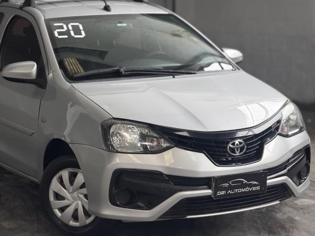 Toyota Etios 1.3 X 16V FLEX 4P MANUAL 2020