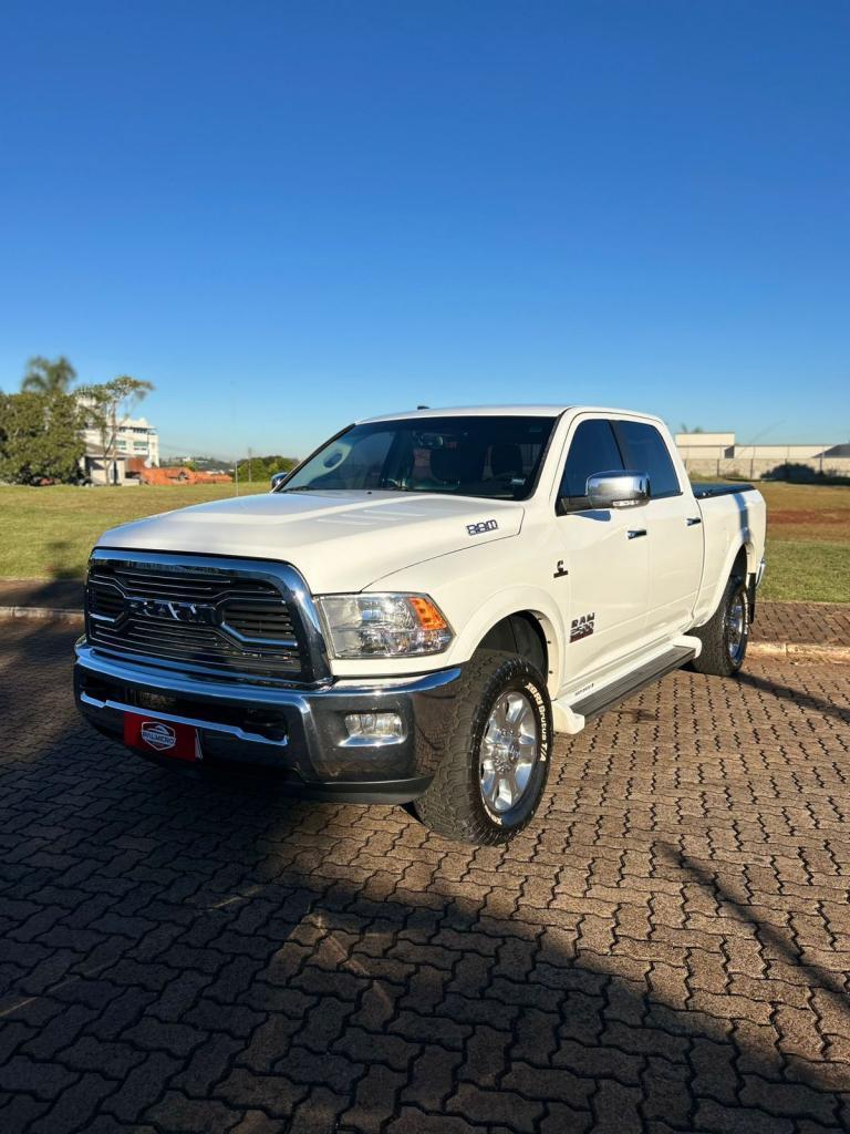 Ram 2500 2500 LARAMIE  6.7 TDI  CD 4x4 Diesel 2012