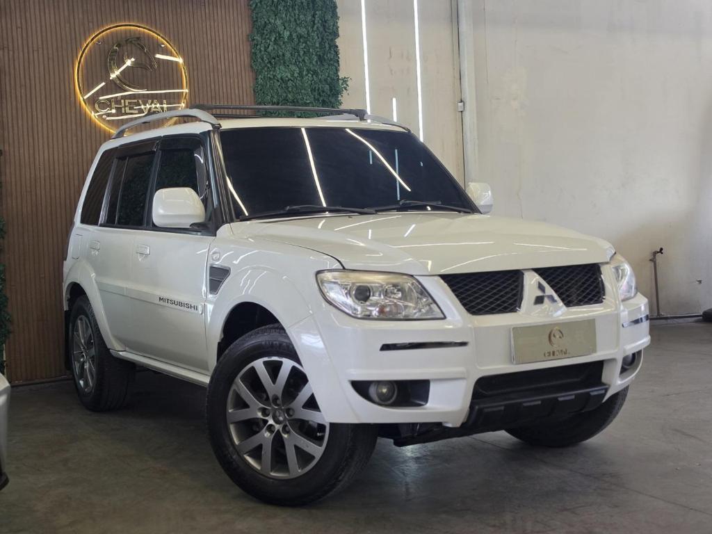 Mitsubishi Pajero Tr4 2.0 16v Flex Auto 2015