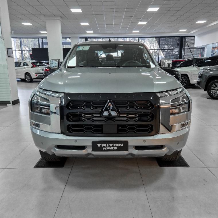 Mitsubishi Triton 2027