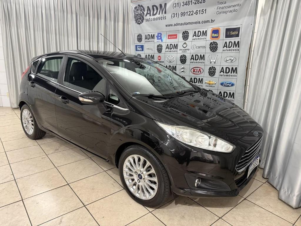 Ford Fiesta TITANIUM 1.6 16V POWERSHIFT FLEX 2015
