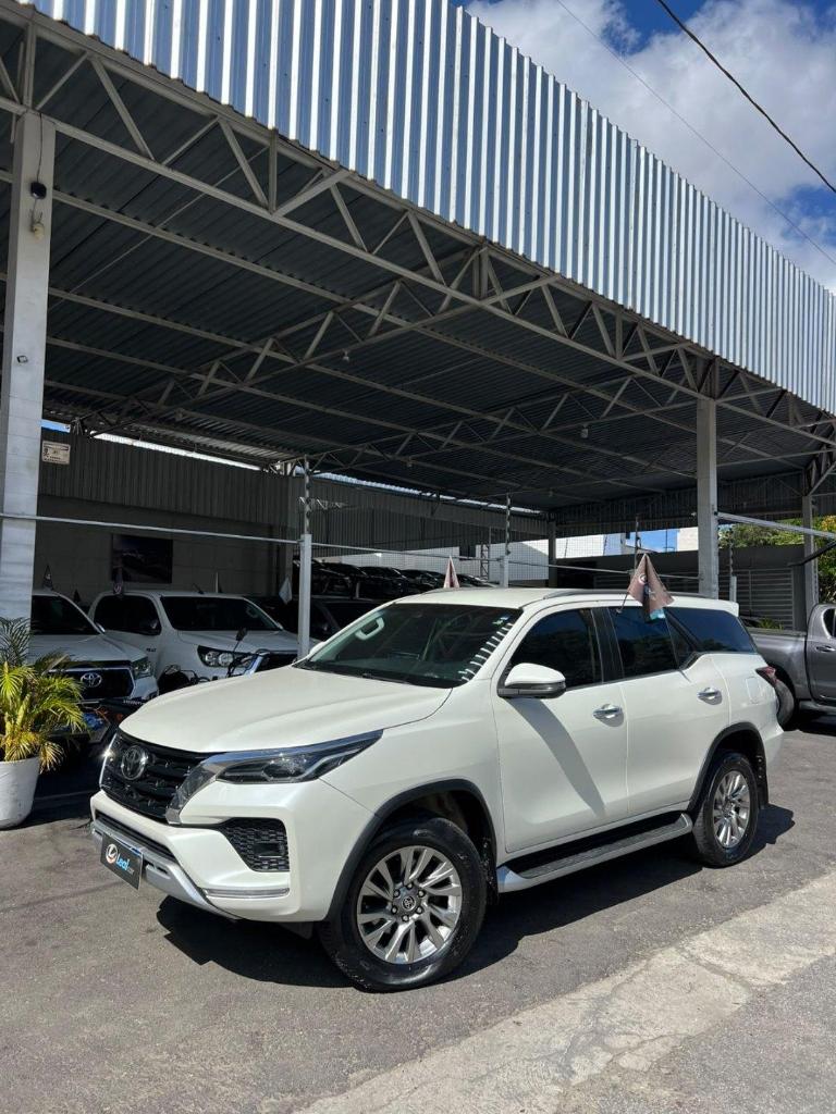 Toyota Sw4 Hilux SW4 SRX 4x4 2.8 TDI 16V Dies. Aut. 2022