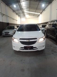 Foto do veículo Chevrolet Onix 1.0 Spe/4 Eco Joy