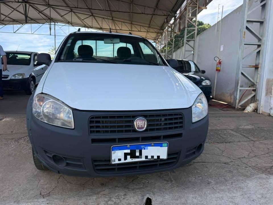 Fiat Strada 2013