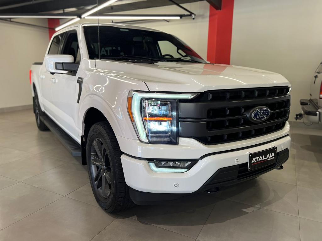 Ford F-150 LARIAT 4X4 5.0 V8 2023