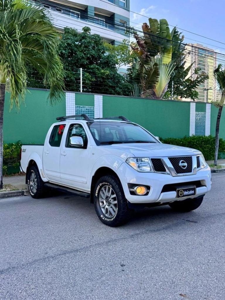Nissan Frontier Frontier SL CD 4x4 2.5TB Diesel Aut 2016
