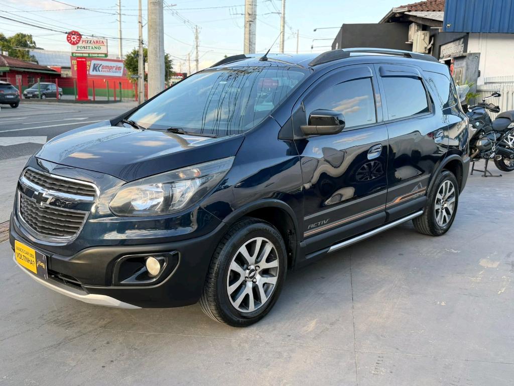 Chevrolet Spin 1.8 AT 2016