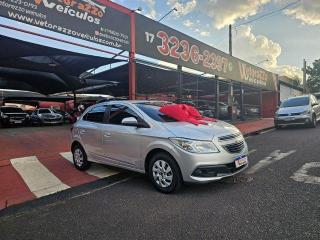 Foto do veículo Chevrolet Onix Hatch Lt 1.0 8v Flexpower 5p Mec.