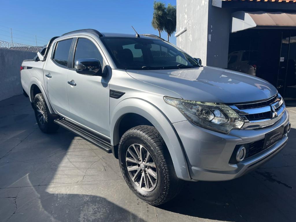 Mitsubishi L200 2020