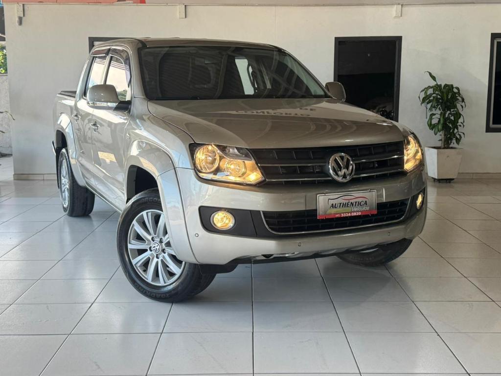 Volkswagen Amarok HIGHLINE CD 2.0 16V TDI 4X4 DIES. 2015