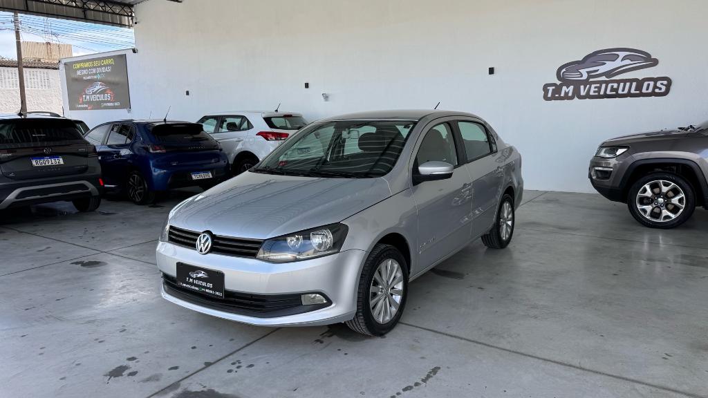 Volkswagen Voyage 2015