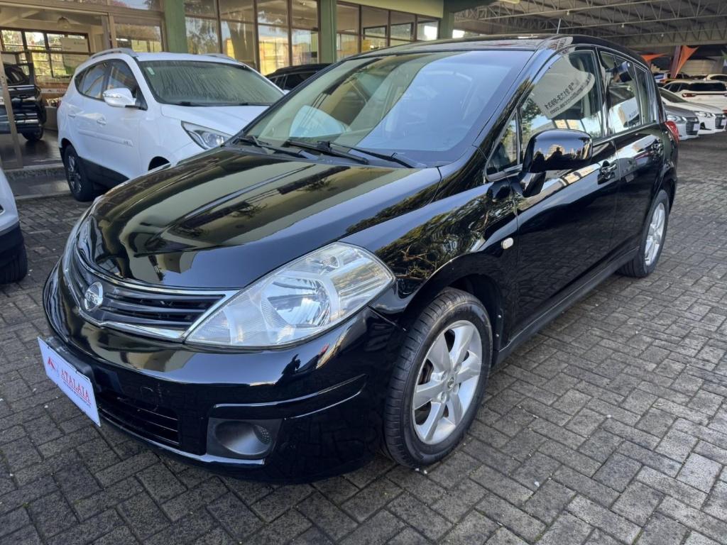 Nissan Tiida 2012