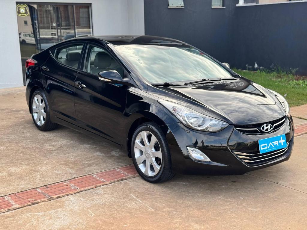 Hyundai Elantra 2012